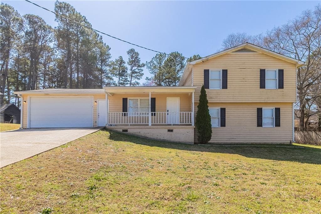 3 bedroom, 2 bathroom single family residence sold at 774 Marthas Drive, Lawrenceville, GA 30045