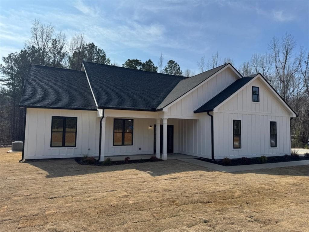 3 bedroom, 2 bathroom single family residence sold at 2480 Steele Road, Griffin, GA 30223