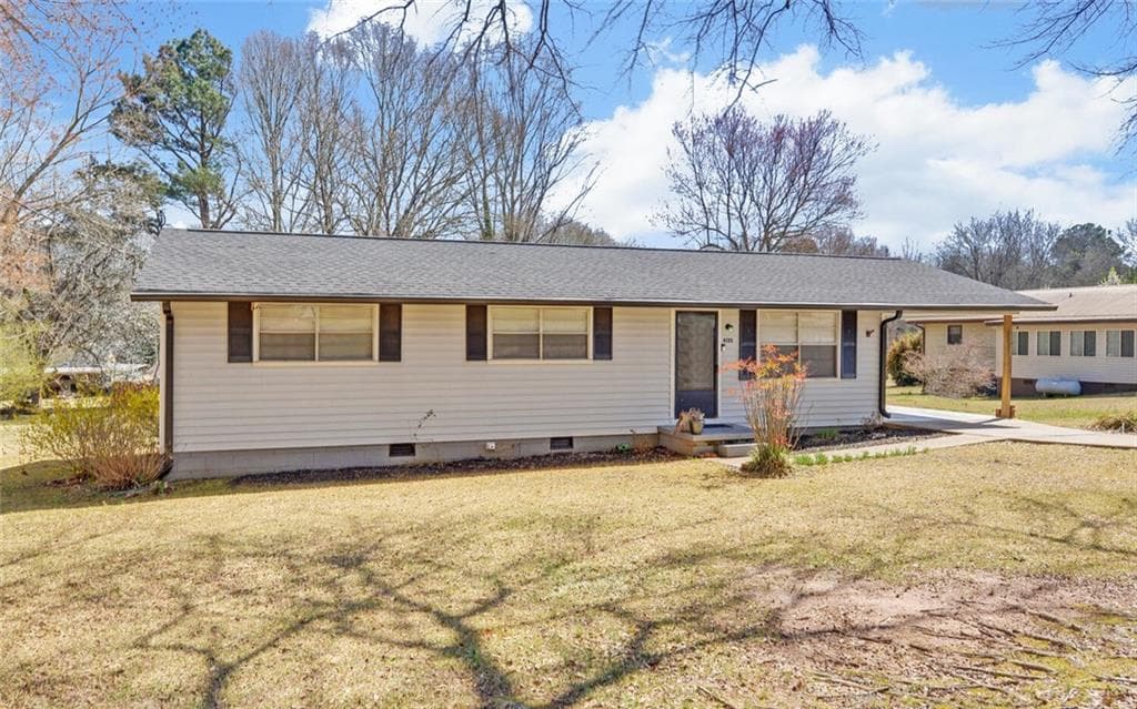 3 bedroom, 2 bathroom single family residence sold at 4135 McClure Drive, Oakwood, GA 30566
