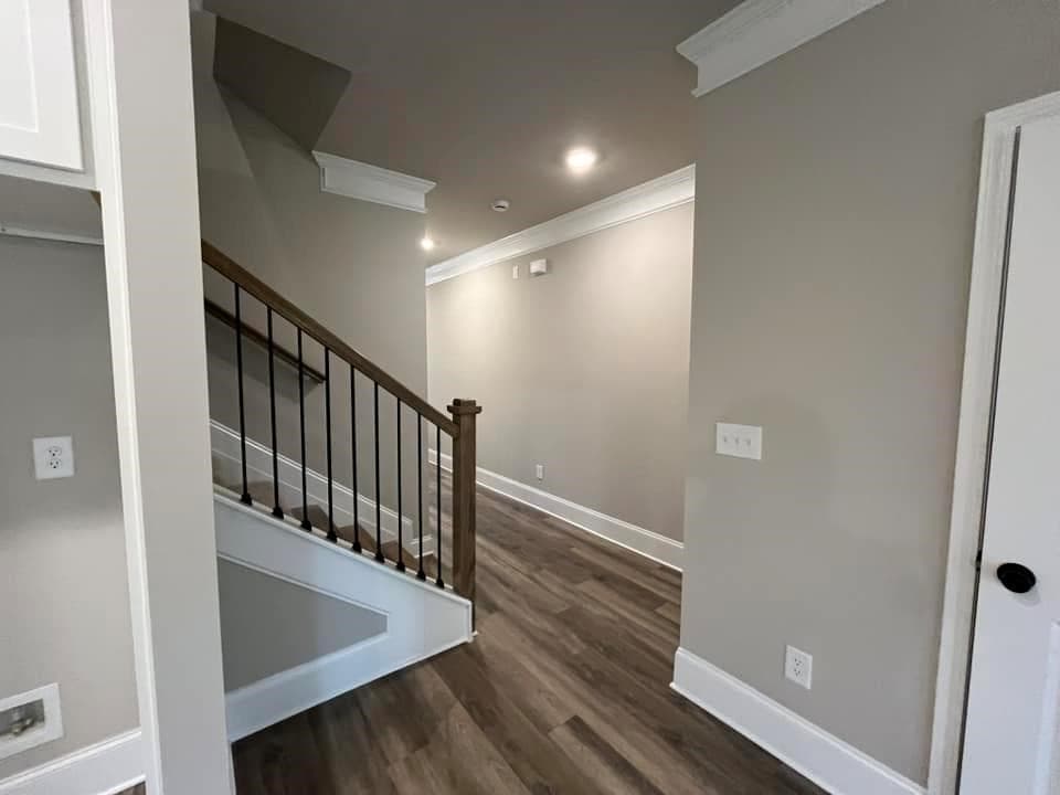 3 bedroom, 3 bathroom, 1,943 sq ft townhouse for sale at 15 Creekside Commons Drive, Hoschton, GA 30548 — photo 8