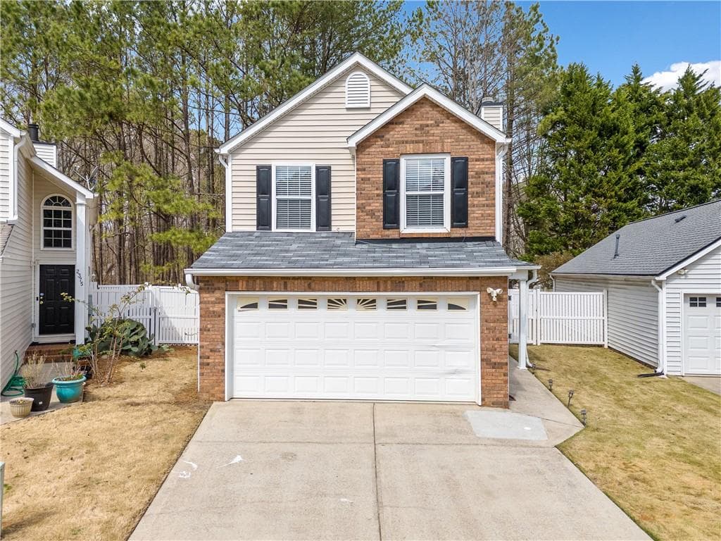 3 bedroom, 2 bathroom single family residence sold at 2365 Parkside Club Lane, Lawrenceville, GA 30044