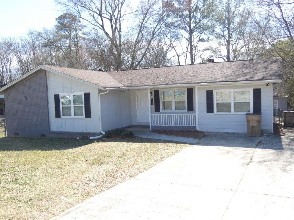 123 OLDENBURG Drive, Riverdale, GA 30274 — most recent listing photo