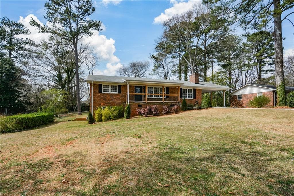 3 bedroom, 2 bathroom single family residence sold at 1703 Alton Way, Marietta, GA 30062