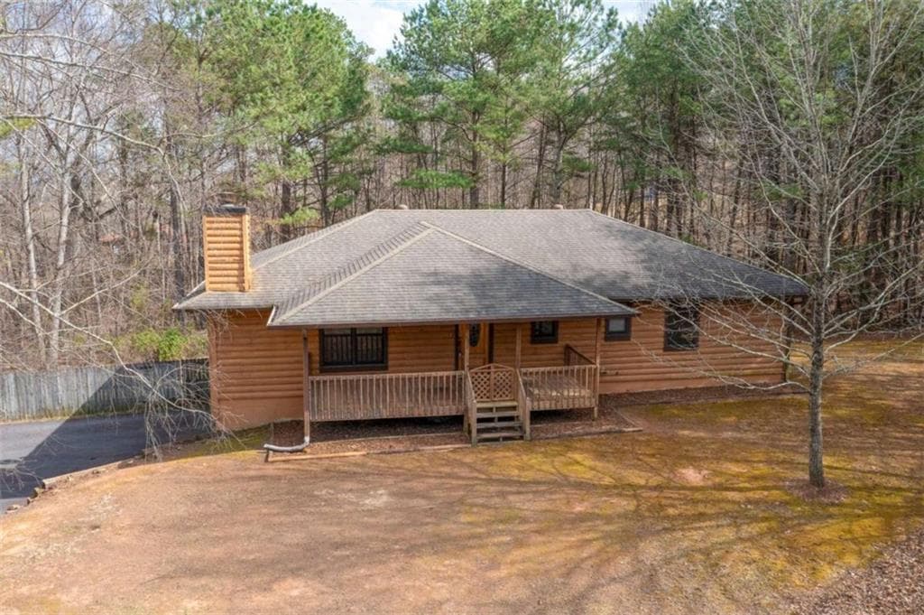 3 bedroom, 2 bathroom single family residence sold at 24 Kitchen Way, Dahlonega, GA 30533