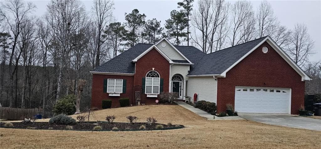 3 bedroom, 3 bathroom single family residence sold at 70 Trelawney Circle, Covington, GA 30016