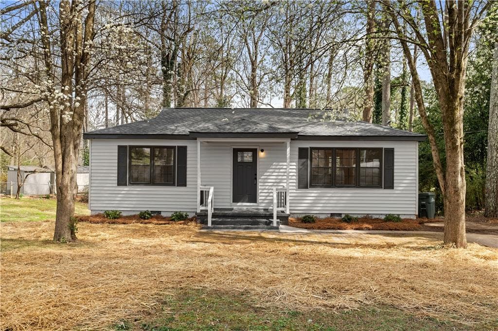 2 bedroom, 2 bathroom single family residence sold at 1210 Beech Street, Marietta, GA 30062
