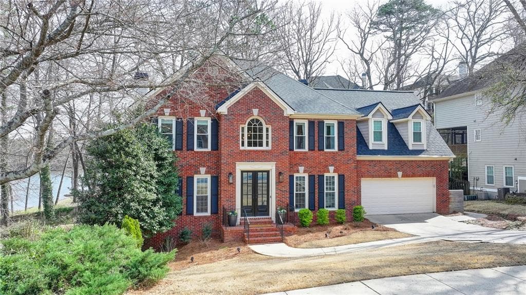 5 bedroom, 4 bathroom single family residence sold at 10815 Donamere Drive, Johns Creek, GA 30022