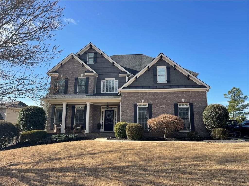 6 bedroom, 5 bathroom single family residence sold at 179 Blackberry Run Drive, Dallas, GA 30132