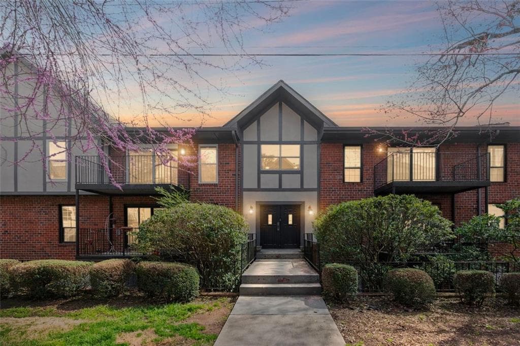 1 bedroom, 1 bathroom condominium sold at 6851 Roswell Road F36, Atlanta, GA 30328