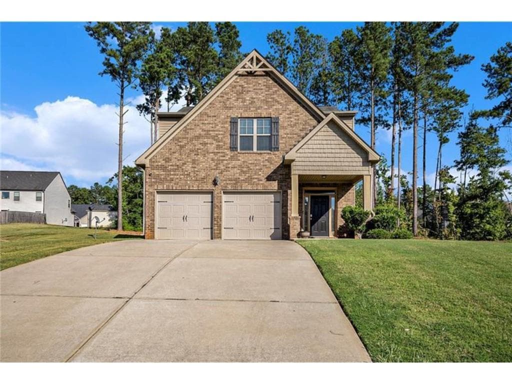 3 bedroom, 3 bathroom single family residence sold at 71 Pulaski Avenue, Hampton, GA 30228