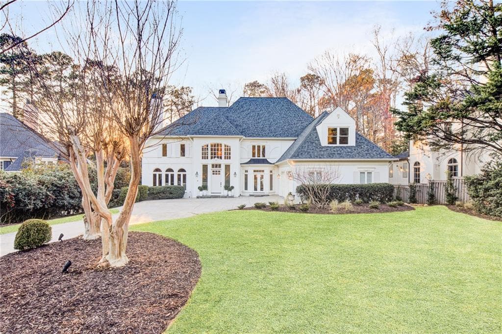 5 bedroom, 6 bathroom single family residence sold at 3196 Andrews Court, Atlanta, GA 30305