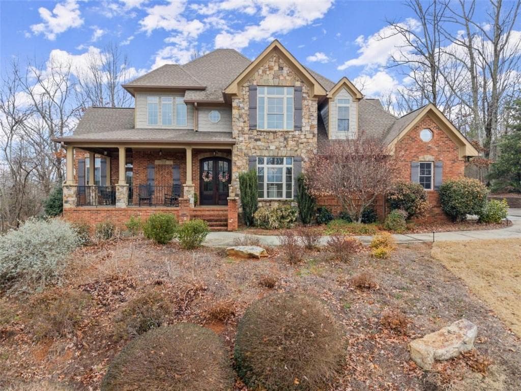 4 bedroom, 4 bathroom single family residence sold at 95 Grand View Drive, Cleveland, GA 30528