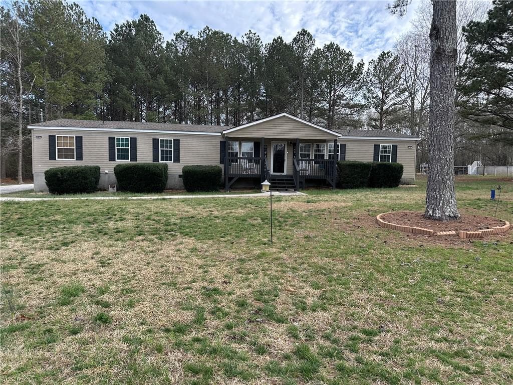 4 bedroom, 2 bathroom single family residence sold at 1411 Peters Cemetary Road, Monroe, GA 30655