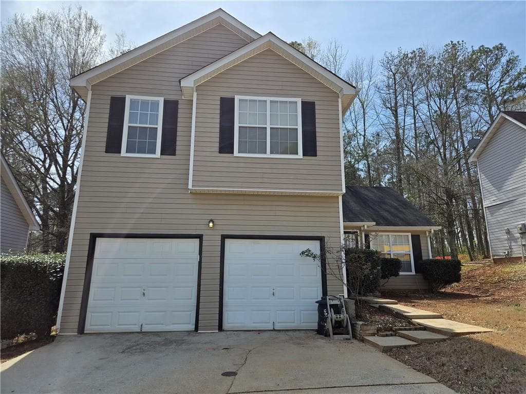 3 bedroom, 3 bathroom single family residence sold at 4183 Ward Lake Trail, Ellenwood, GA 30294
