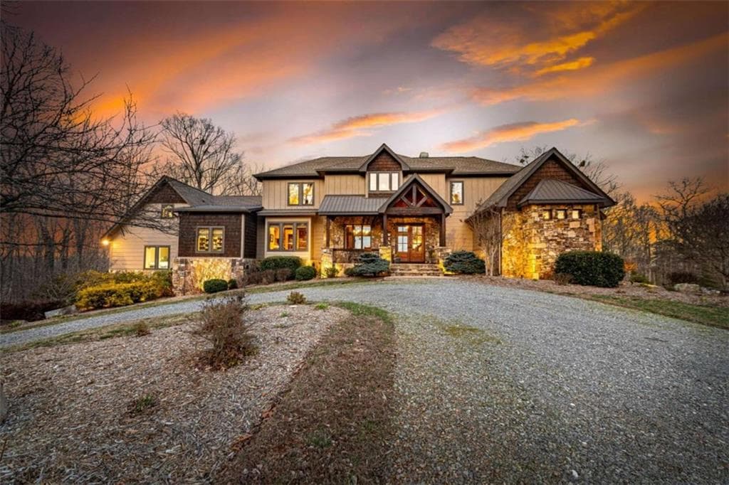 394 Snake Mountain Road, Blue Ridge, GA 30513 — most recent listing photo