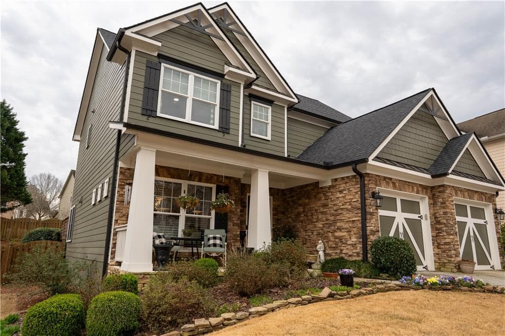 4 bedroom, 3 bathroom single family residence sold at 7919 Keepsake Lane, Flowery Branch, GA 30542