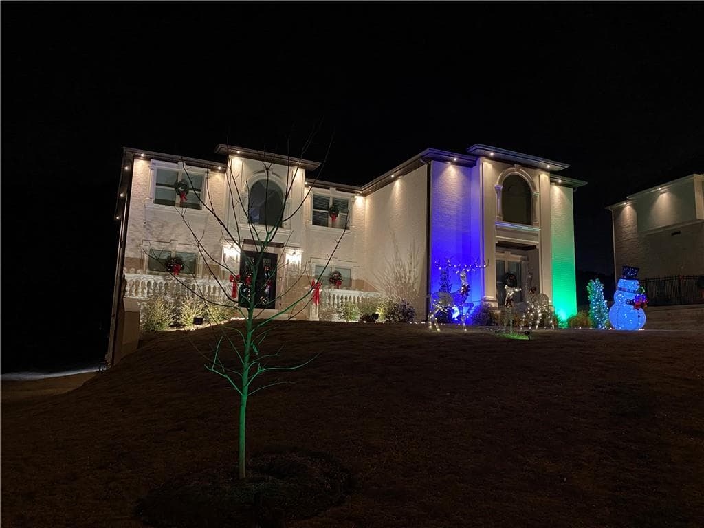 7 bedroom, 8 bathroom, 6,600 sq ft single family residence under contract at 3312 STEEPLE CHASE Way, Conyers, GA 30094 — photo 4