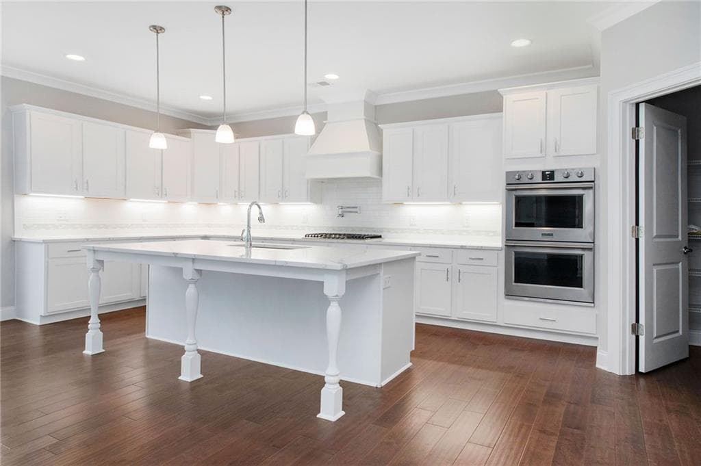 7 bedroom, 8 bathroom, 6,600 sq ft single family residence under contract at 3312 STEEPLE CHASE Way, Conyers, GA 30094 — photo 9