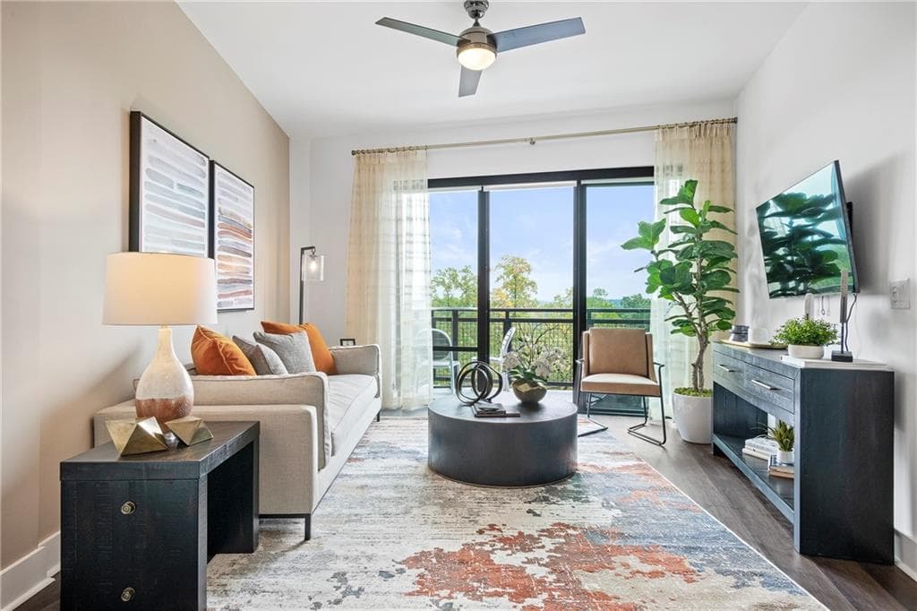 2 bedroom, 2 bathroom, 1,015 sq ft apartment for rent at 1777 Peachtree Street 519, Atlanta, GA 30309 for $2,369 a month — photo 6