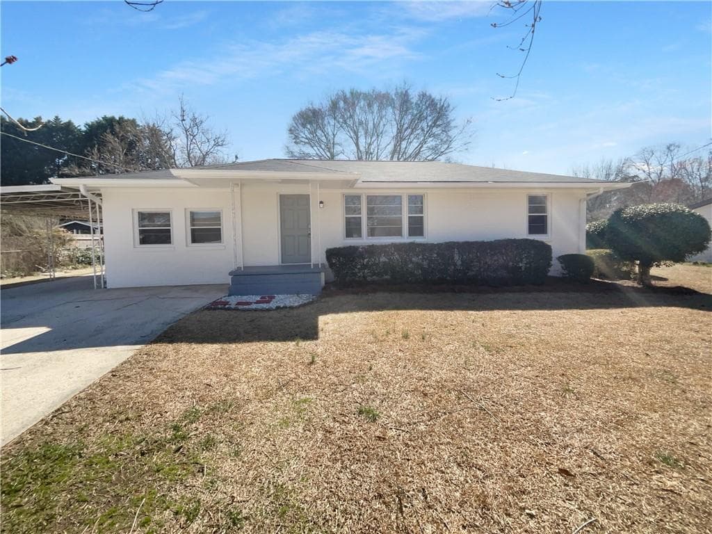 2 bedroom, 1 bathroom single family residence sold at 233 Bay Creek Road, Loganville, GA 30052