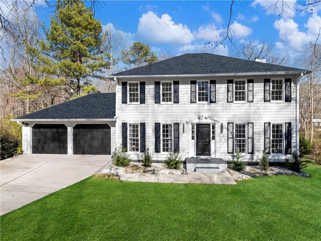 5 bedroom, 3 bathroom single family residence sold at 4833 Glenwhite Drive, Duluth, GA 30096