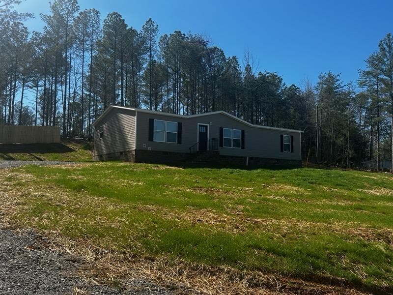 3 bedroom, 2 bathroom single family residence sold at 142 Mountain Lake View Drive, Jasper, GA 30143