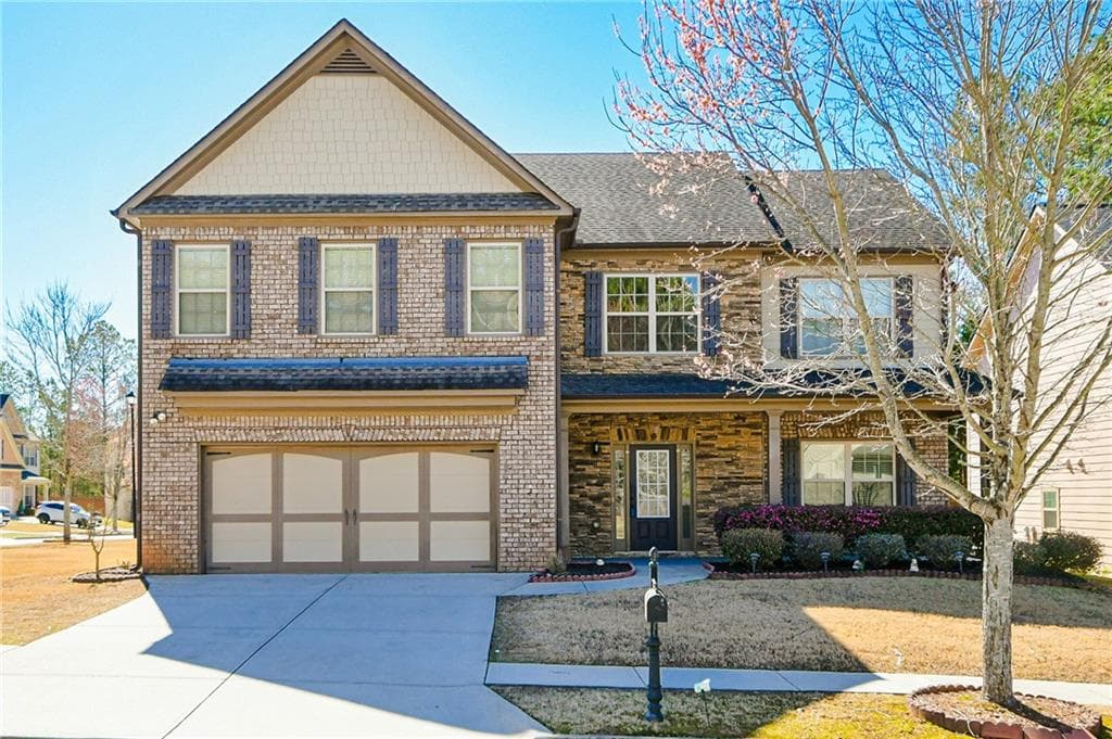 4 bedroom, 3 bathroom single family residence sold at 3129 Arbor Oaks Drive, Snellville, GA 30039