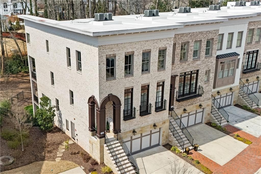 5 bedroom, 5 bathroom, 4,287 sq ft townhouse sold at 255 Marjean Way, Alpharetta, GA 30009