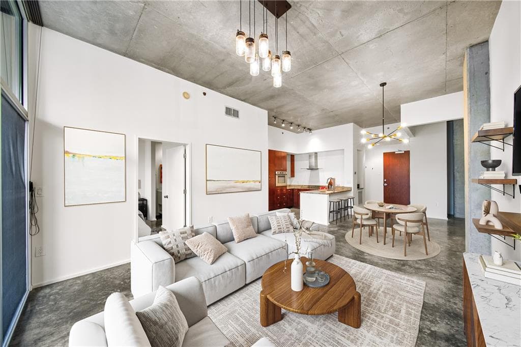 2 bedroom, 2 bathroom, 1,043 sq ft condominium sold at 130 Arizona Avenue 106, Atlanta, GA 30307