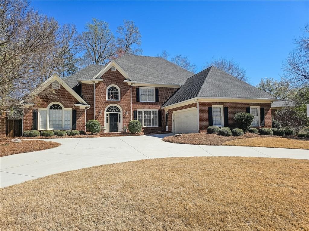 7 bedroom, 5 bathroom single family residence sold at 5189 Brooke Farm Drive, Atlanta, GA 30338