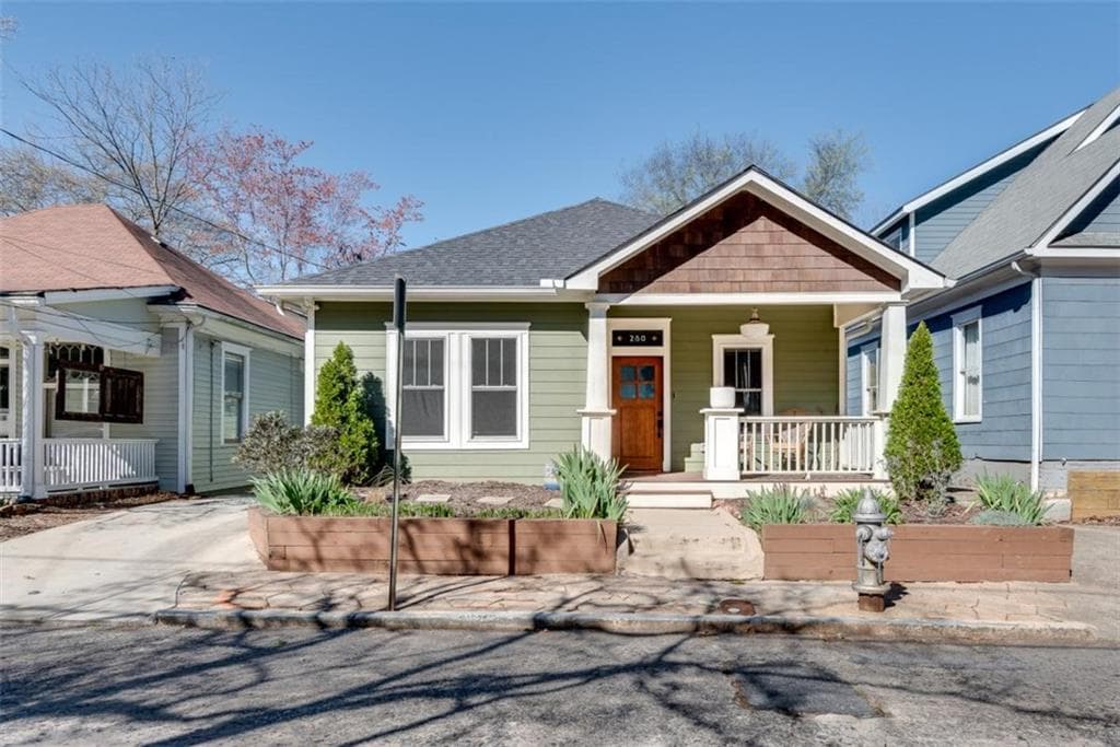 3 bedroom, 2 bathroom single family residence sold at 280 Josephine Street, Atlanta, GA 30307