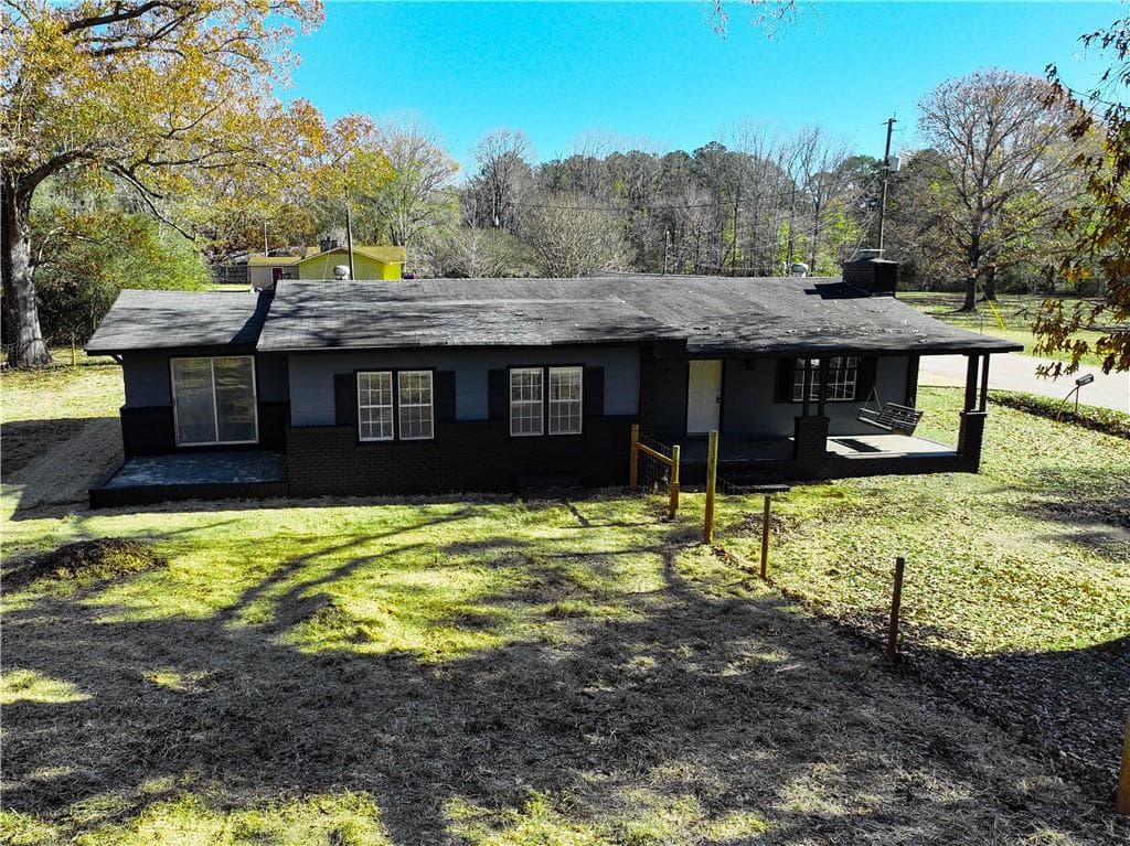 3 bedroom, 2 bathroom single family residence sold at 157 Tatum Heights Drive, LaGrange, GA 30240