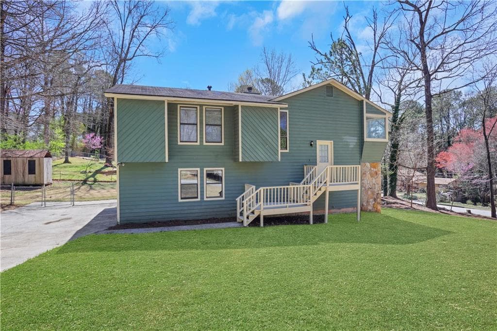 4 bedroom, 3 bathroom single family residence sold at 3136 Taffy Lane, Snellville, GA 30039