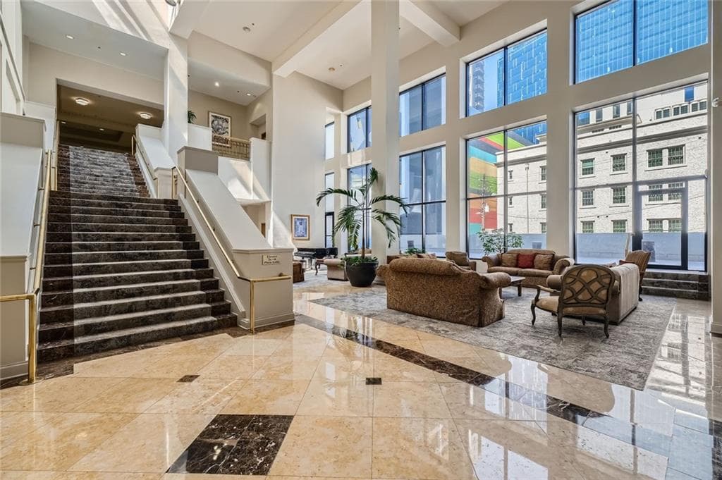 1 bedroom, 1 bathroom, 457 sq ft condominium sold at 1280 W Peachtree Street 2601, Atlanta, GA 30309