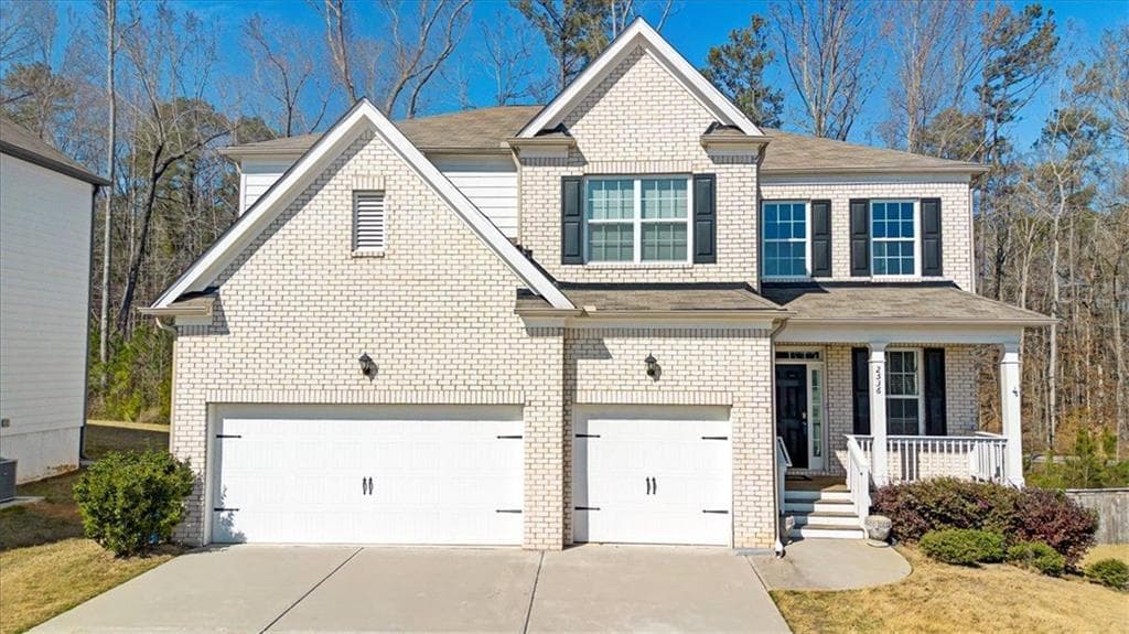 4 bedroom, 4 bathroom single family residence sold at 2536 DAYVIEW Lane, Atlanta, GA 30331