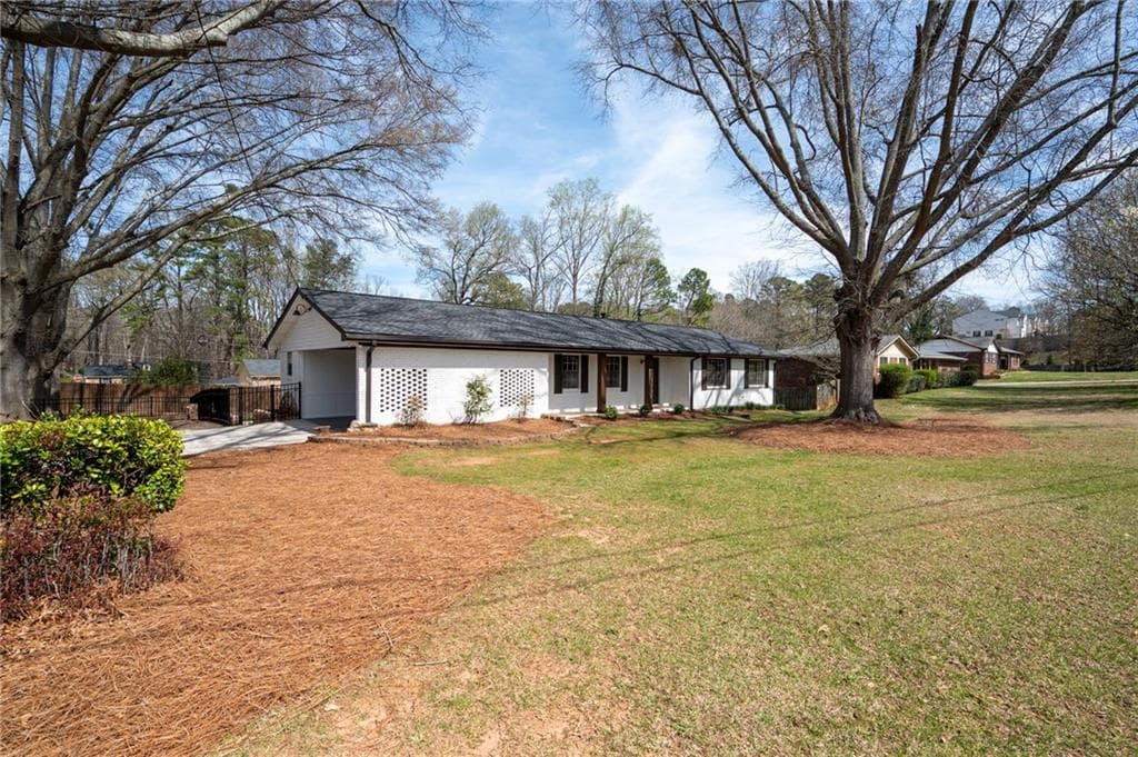 3 bedroom, 2 bathroom single family residence sold at 1199 MURRAY Circle, Marietta, GA 30064