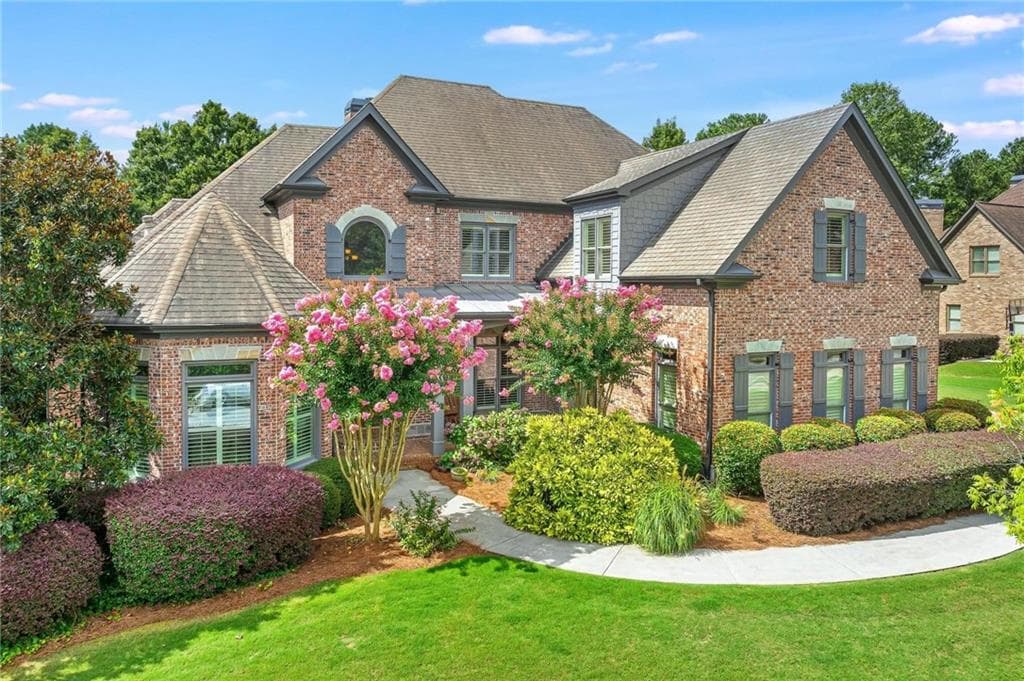 5 bedroom, 5 bathroom single family residence sold at 3284 Kylee Dawn Circle, Lawrenceville, GA 30045