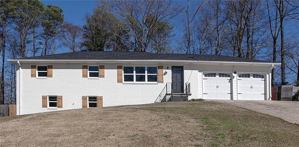 4 bedroom, 3 bathroom single family residence sold at 2811 Birchwood Court, Marietta, GA 30060