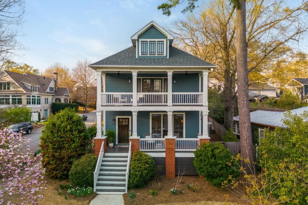 3 bedroom, 3 bathroom single family residence sold at 243 Sterling Street, Decatur, GA 30030
