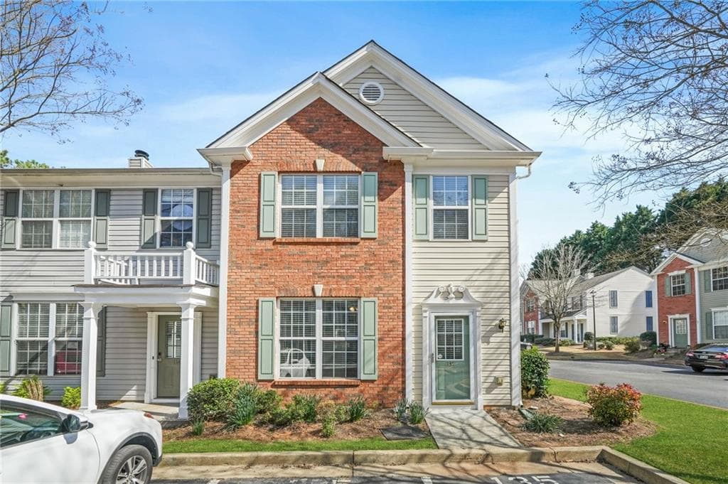 3 bedroom, 3 bathroom townhouse sold at 4645 Valais Court 135, Alpharetta, GA 30022
