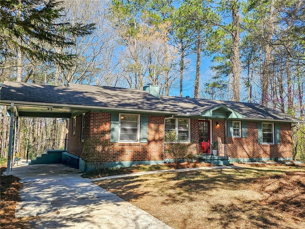 3 bedroom, 2 bathroom single family residence sold at 2194 Willivee Place, Decatur, GA 30033
