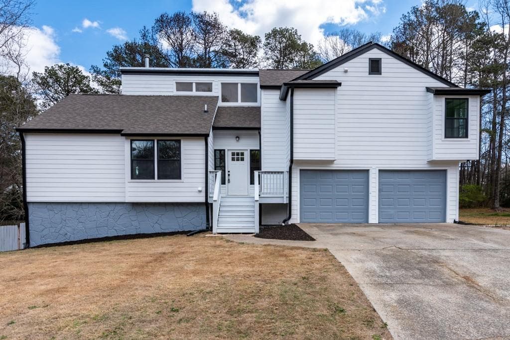 5 bedroom, 4 bathroom single family residence sold at 2562 Tritt Springs Trace, Marietta, GA 30062