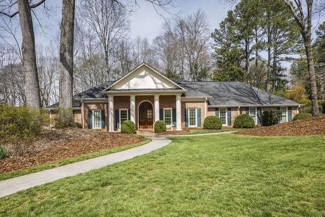 5 bedroom, 4 bathroom single family residence sold at 11765 Mountain Laurel Drive, Roswell, GA 30075