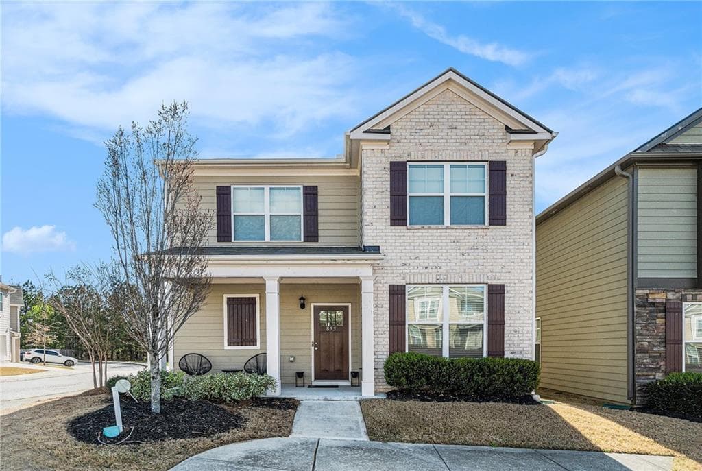 3 bedroom, 3 bathroom single family residence sold at 855 Venture Way, Atlanta, GA 30331