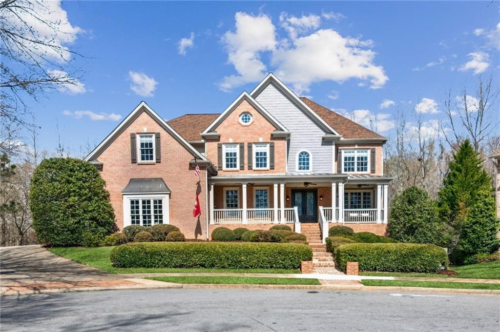 6 bedroom, 5 bathroom single family residence sold at 4865 Meadow Park Lane, Suwanee, GA 30024