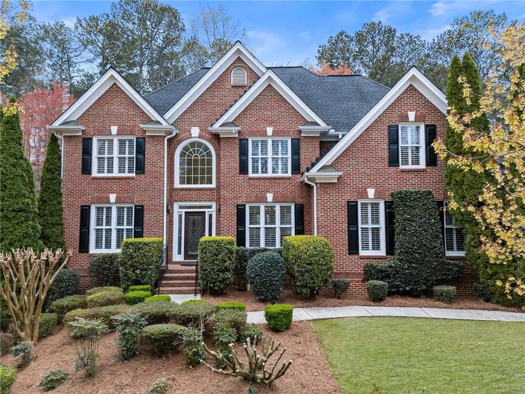 6 bedroom, 5 bathroom single family residence sold at 1030 Chasewood Trail, Alpharetta, GA 30005
