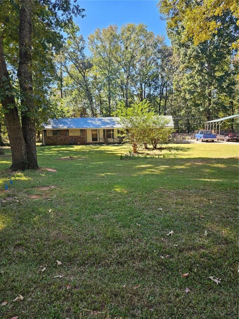 3 bedroom, 2 bathroom single family residence sold at 10 Fern Circle, Stockbridge, GA 30281