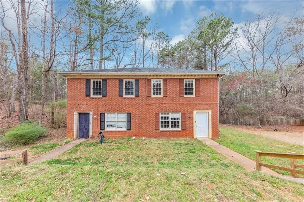 duplex sold at 1736 Salem Woods Drive, Conyers, GA 30013