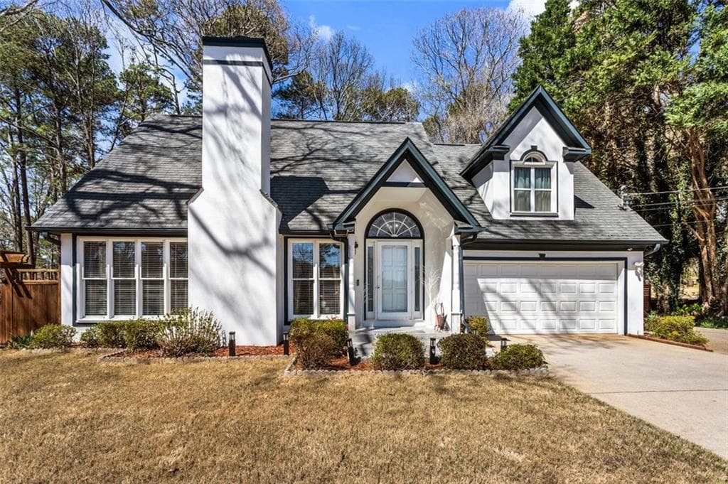 3 bedroom, 3 bathroom, 1,781 sq ft single family residence sold at 290 LEIGH KAY Drive, Lawrenceville, GA 30046