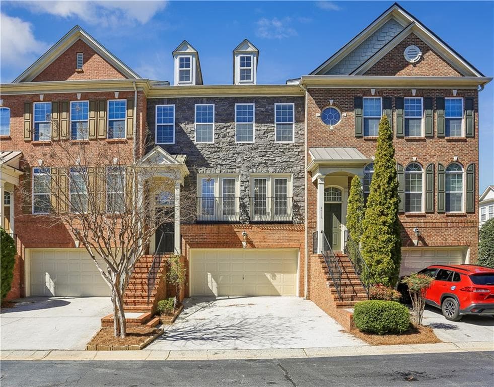 3 bedroom, 4 bathroom townhouse sold at 4718 Wehunt Trail 20, Smyrna, GA 30082